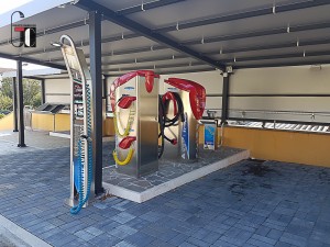 Distributore carburanti con Autolavaggio - Passo Sant'Angelo (MC)
