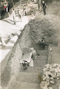 Aprile 1948 - Scavo Fondazioni per Spalletta Ponte in frazione - Colle di San Ginesio